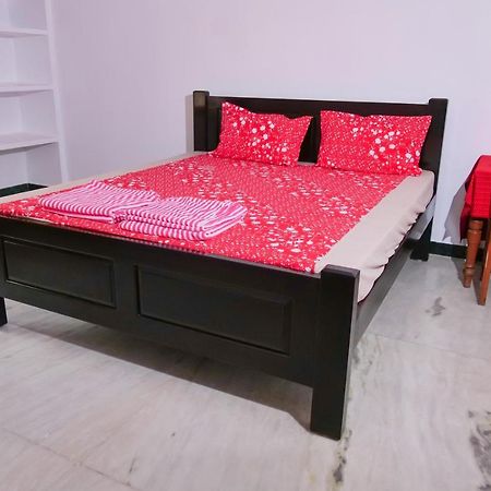 Villa Souhayl Homestay ポンディシェリ エクステリア 写真